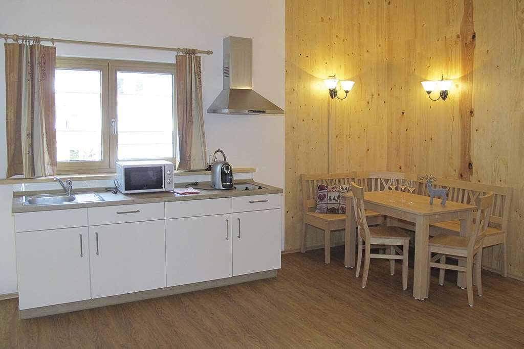 Hotel Garni Almenrausch Und Edelweiss การ์มิช-พาร์เทนเคียร์เชน ห้อง รูปภาพ
